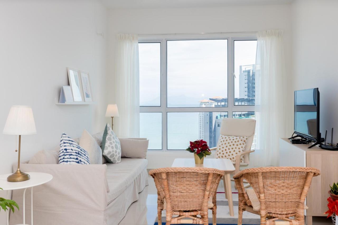 Apartament White Lagom Scandinavian House, By Sanguine Tanjung Tokong Zewnętrze zdjęcie